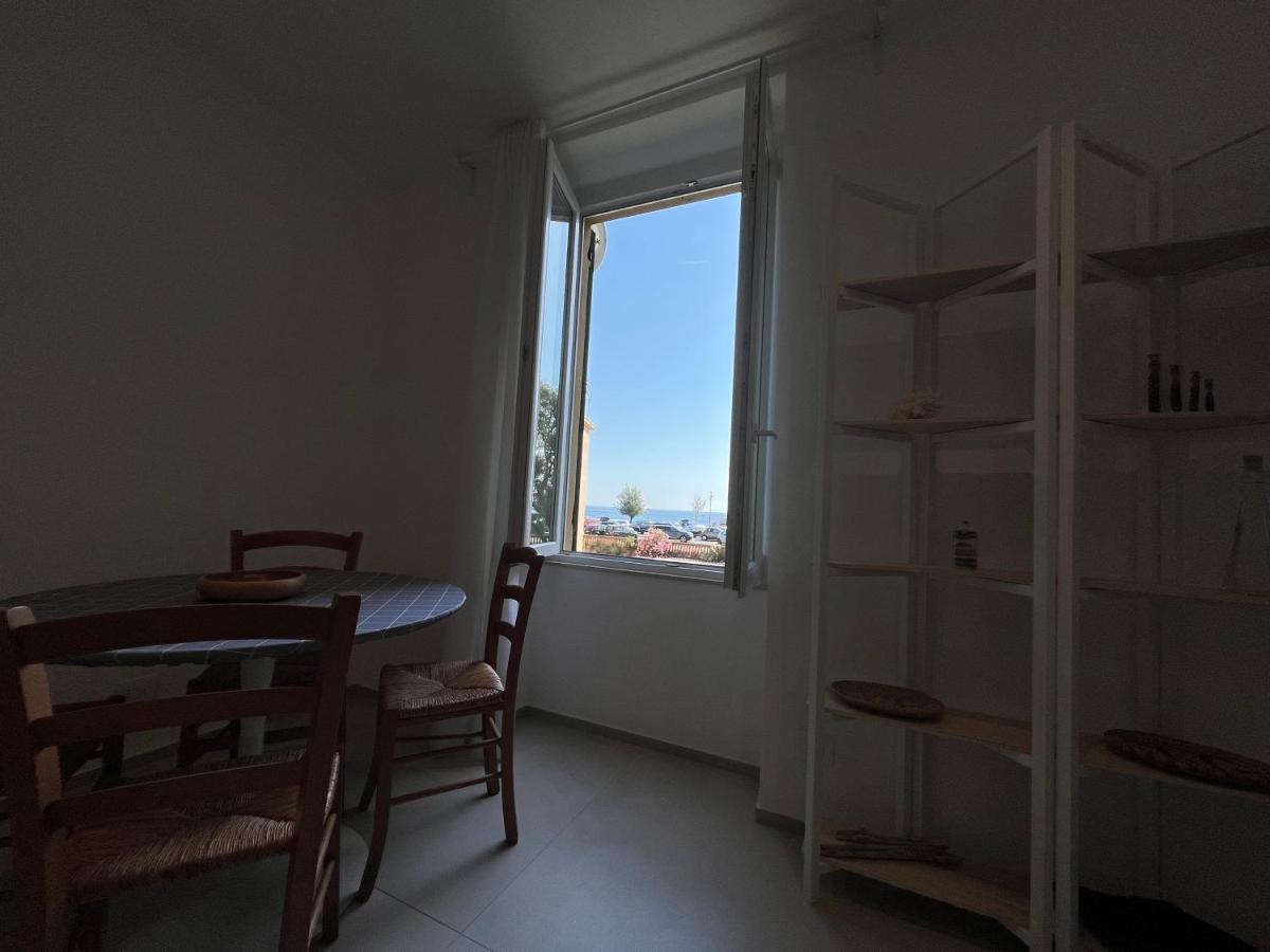 Appartamento Aria Di Mare Леванто Экстерьер фото